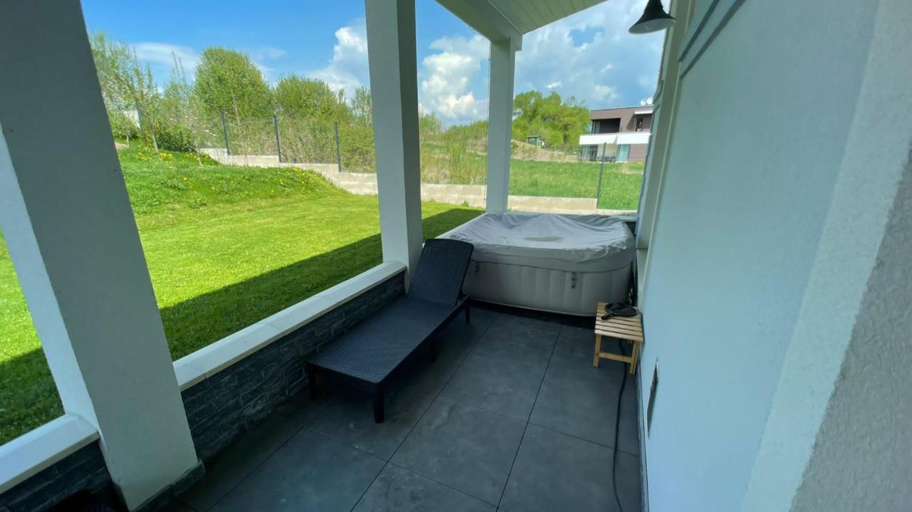 Villa Apartmanovy Dom S Virivkou, Pod Secnom, Liptovsky Jan Liptovský Mikuláš Exterior foto